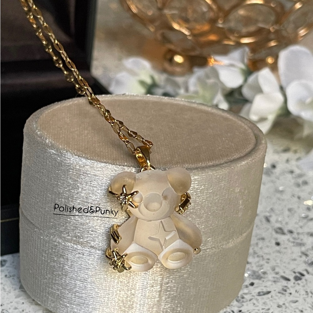 18kt Gold plated Teddybear pendant and necklace~ I love you necklace ~ gift box